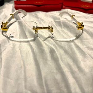 Cartier White Buffs